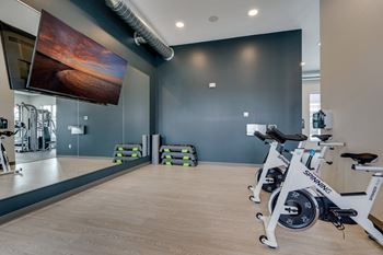 24/7 Gym with strength & cardio equipment